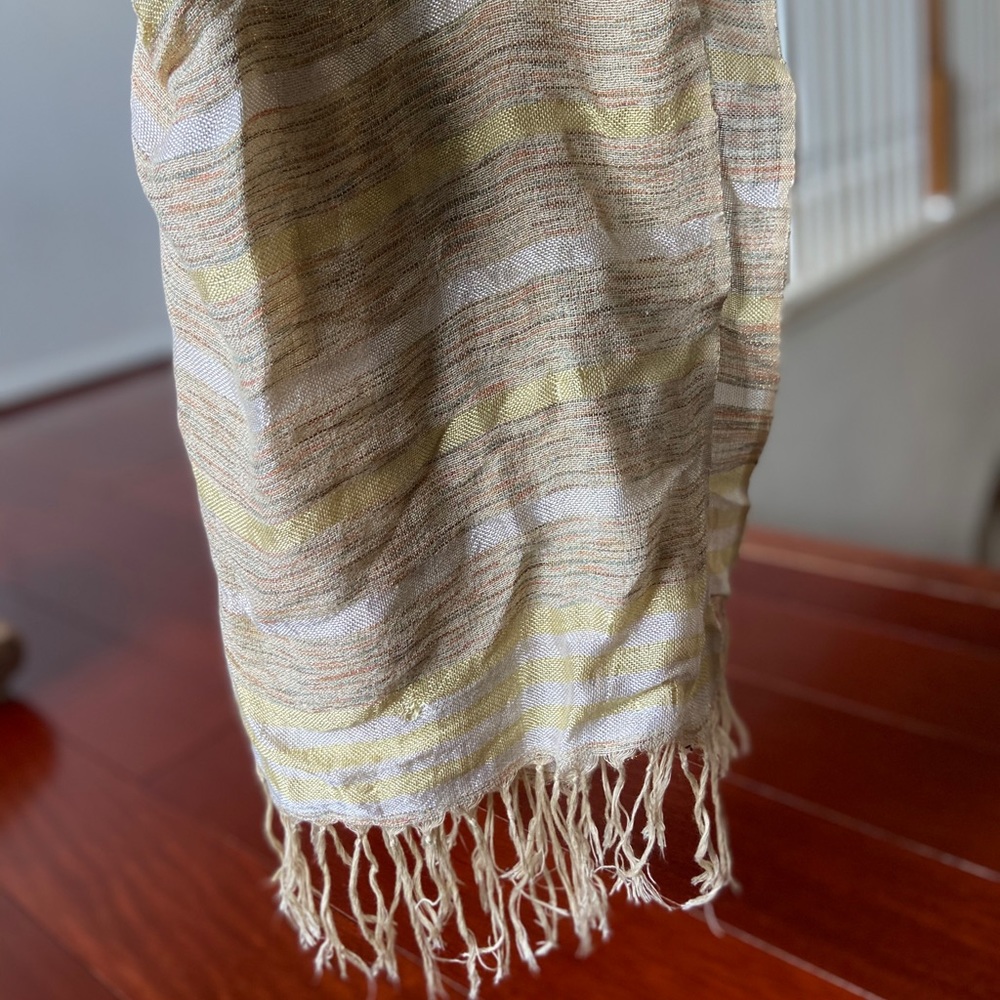 Scarf/wrap/shawl